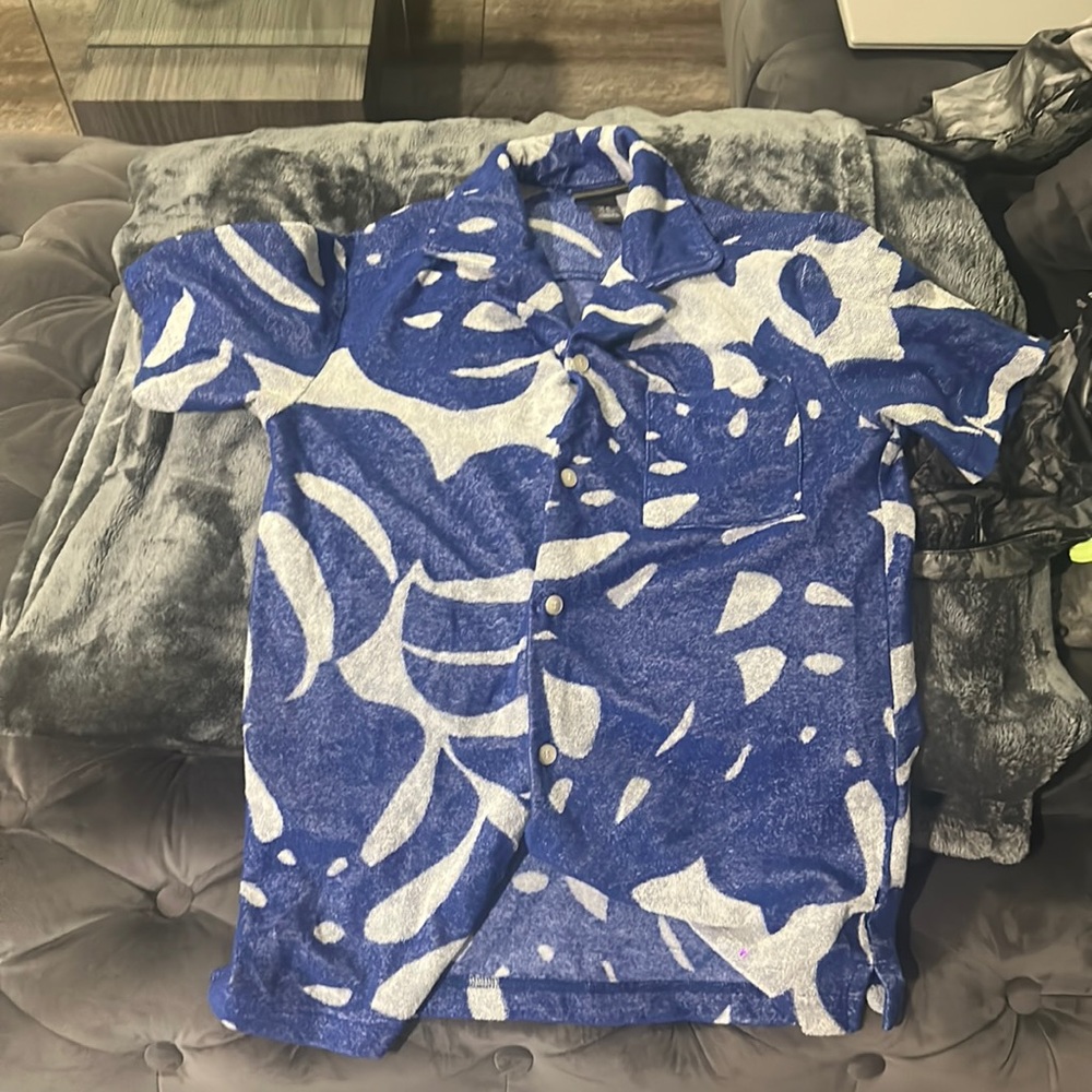 H&M short sleeve shirt